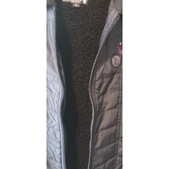 Volcom Women’s Quilted Coat Jacket M Sherpa Fleece Lined Winter Ski Outdoor - Picture 6 of 8